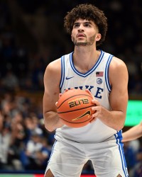 冲状元！卡梅隆·布泽尔半场狂轰20+9+2+2&amp;12罚10中 对手全队22分