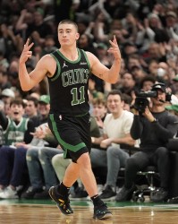 kaiyun-普理查德：专注赛场表现而非个人荣誉，拒绝为全明星席位刷数据